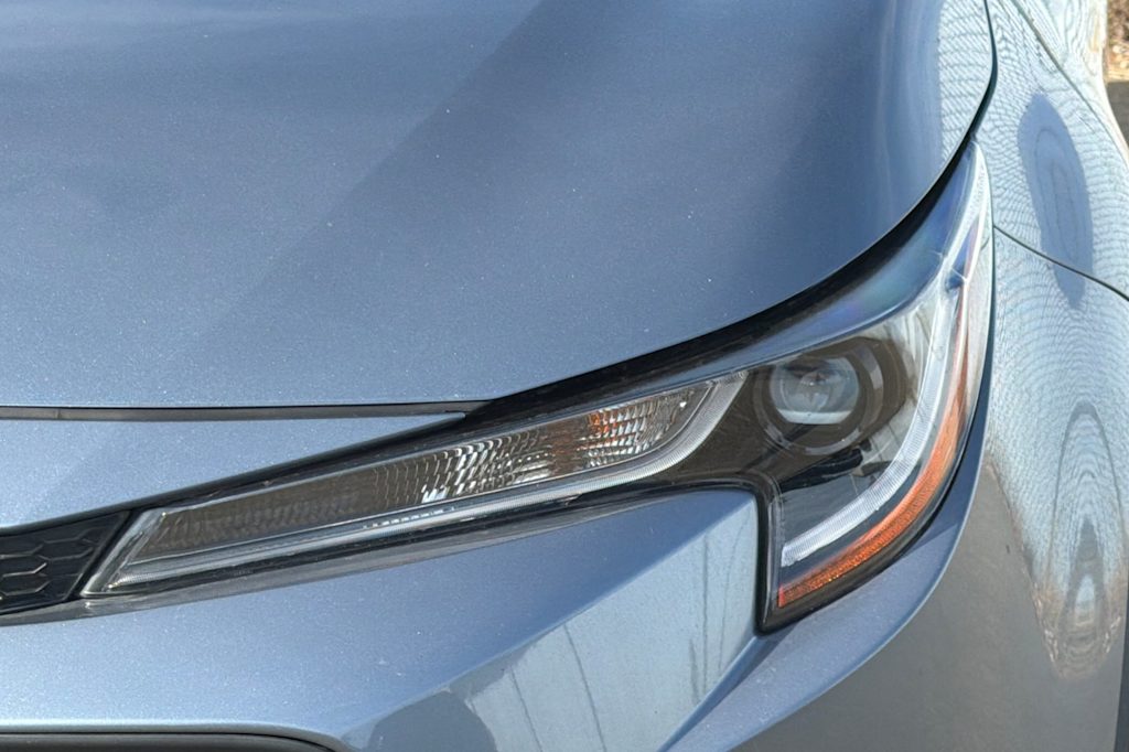 Thumbnail: 2023 Toyota Corolla - 17