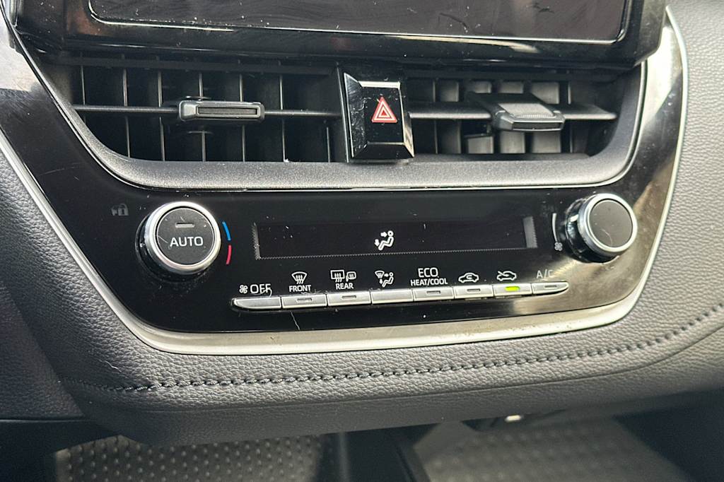 Thumbnail: 2023 Toyota Corolla - 25