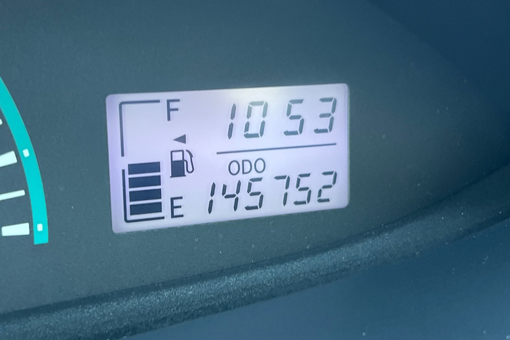 Thumbnail: 2012 Toyota Yaris - 28