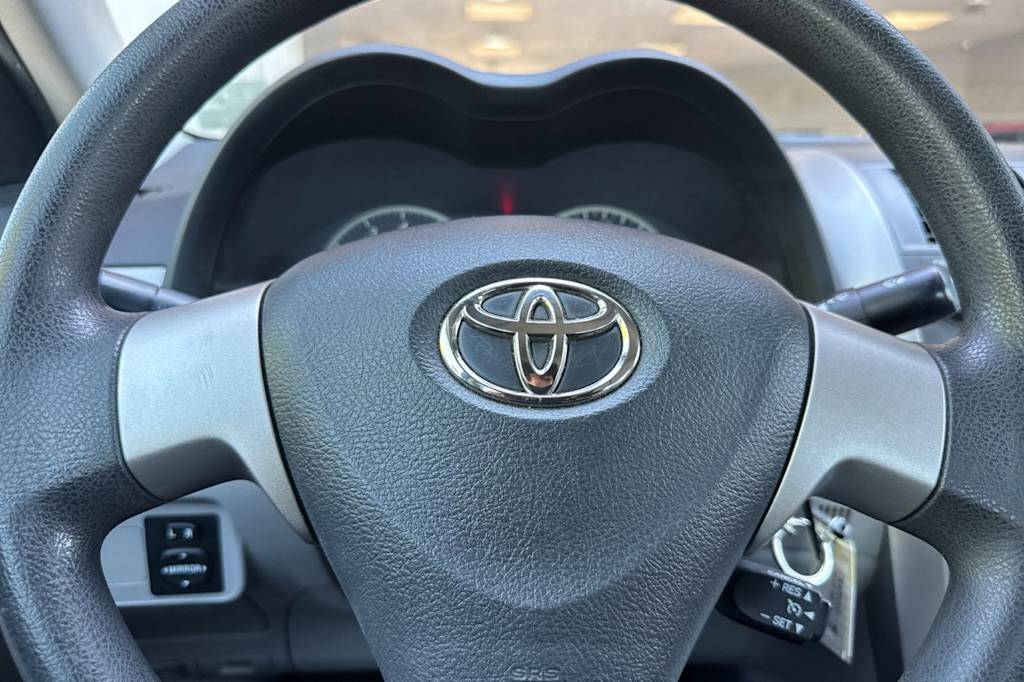Thumbnail: 2011 Toyota Corolla - 24