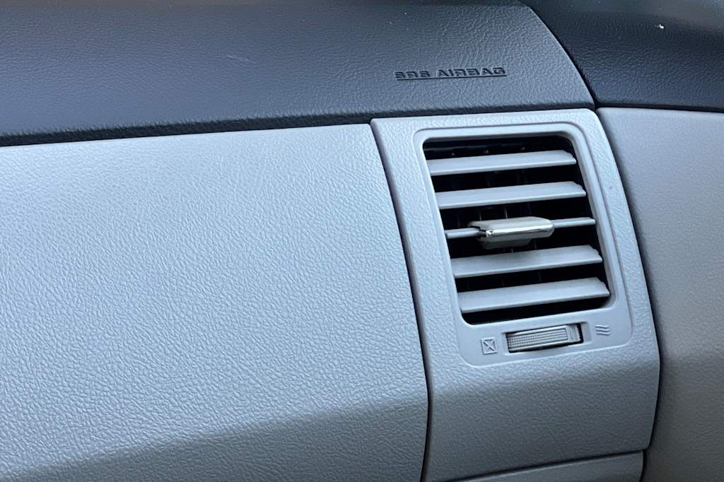 Thumbnail: 2011 Toyota Corolla - 23