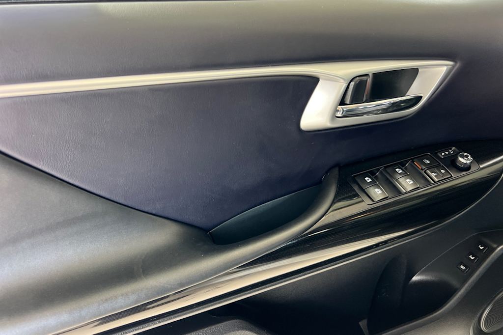 Thumbnail: 2020 Toyota Mirai - 21
