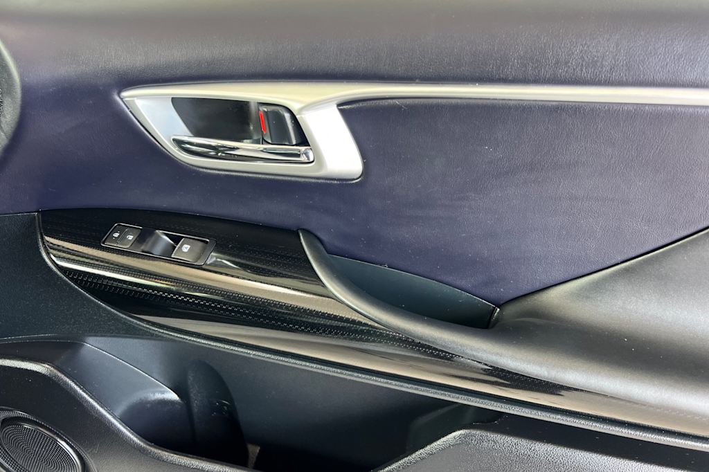 Thumbnail: 2020 Toyota Mirai - 23