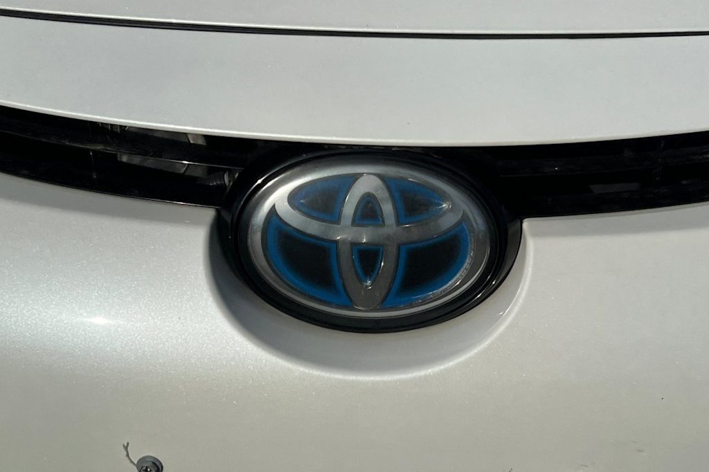 Thumbnail: 2017 Toyota Mirai - 7