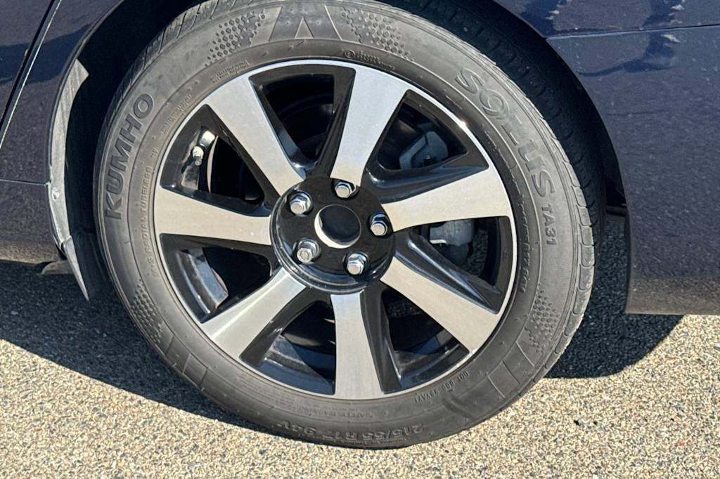 Thumbnail: 2019 Toyota Mirai - 25