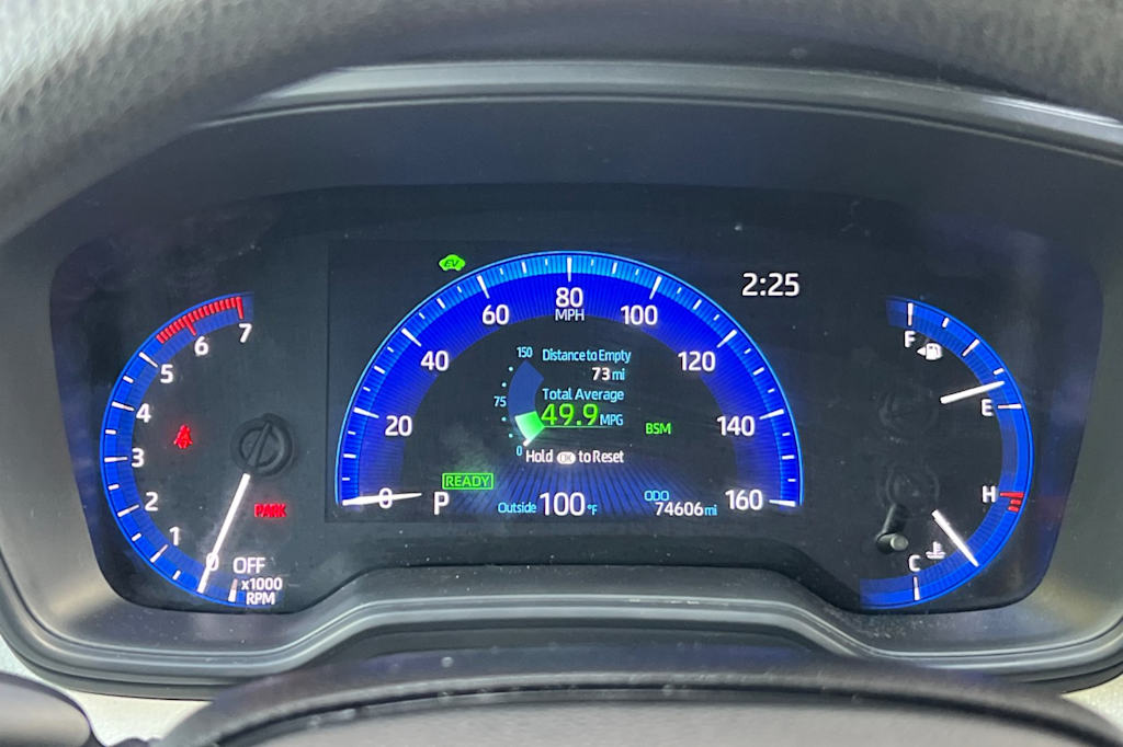 Thumbnail: 2021 Toyota Corolla - 16