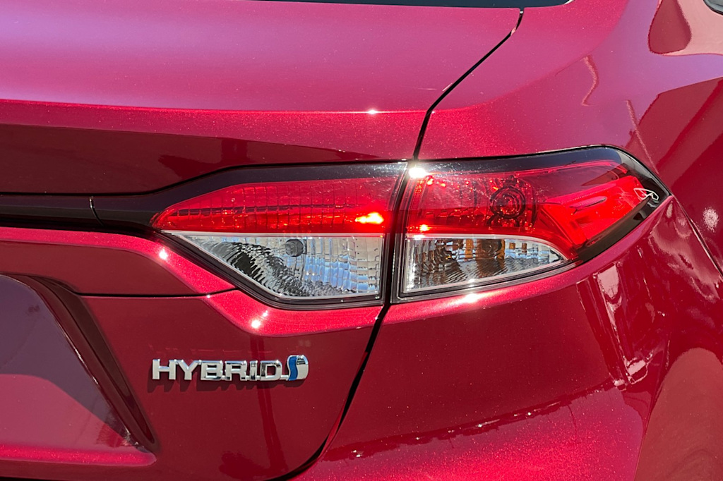 Thumbnail: 2022 Toyota Corolla - 30