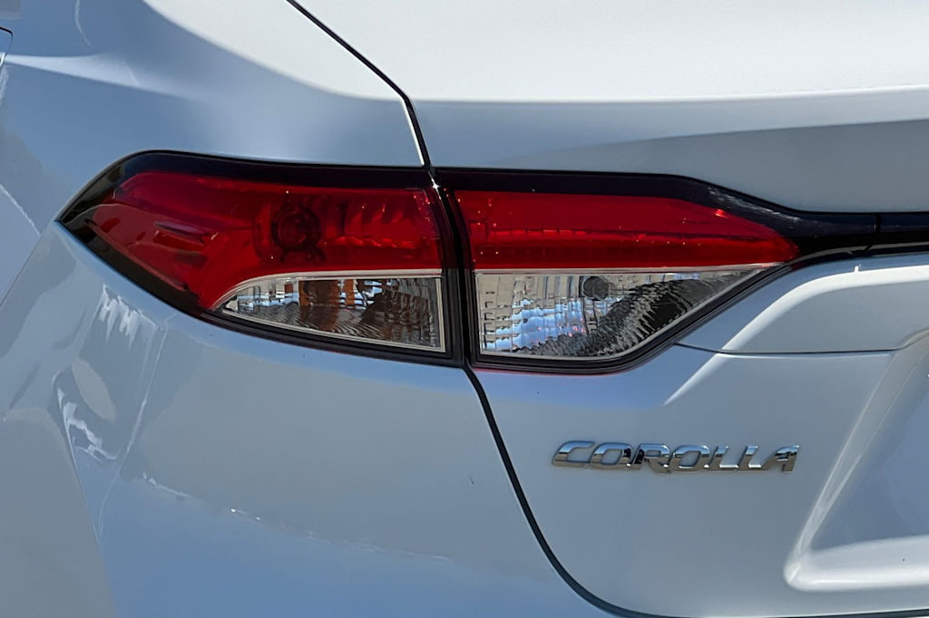 Thumbnail: 2021 Toyota Corolla - 30