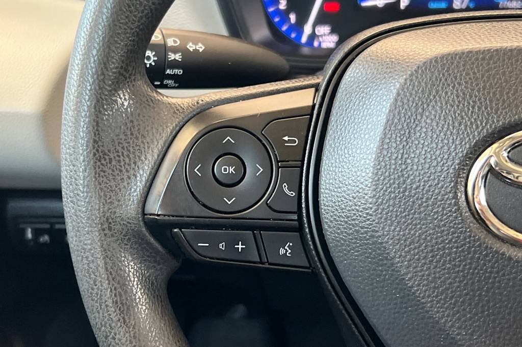 Thumbnail: 2021 Toyota Corolla - 27