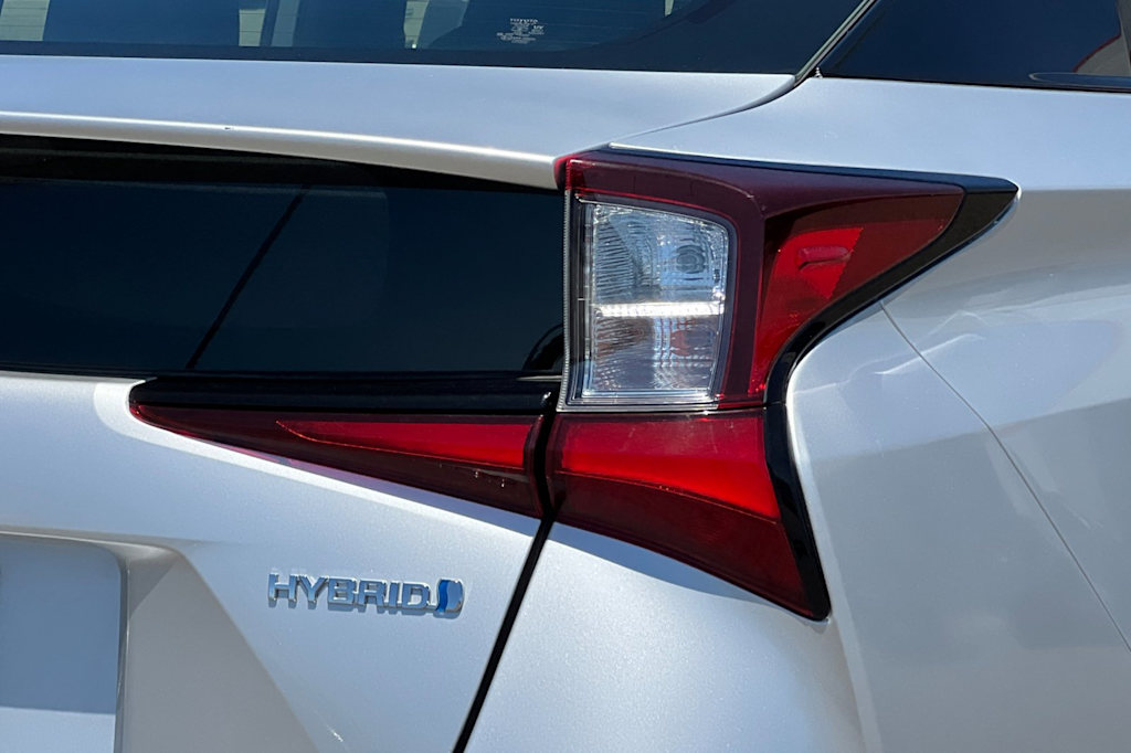 Thumbnail: 2021 Toyota Prius - 31