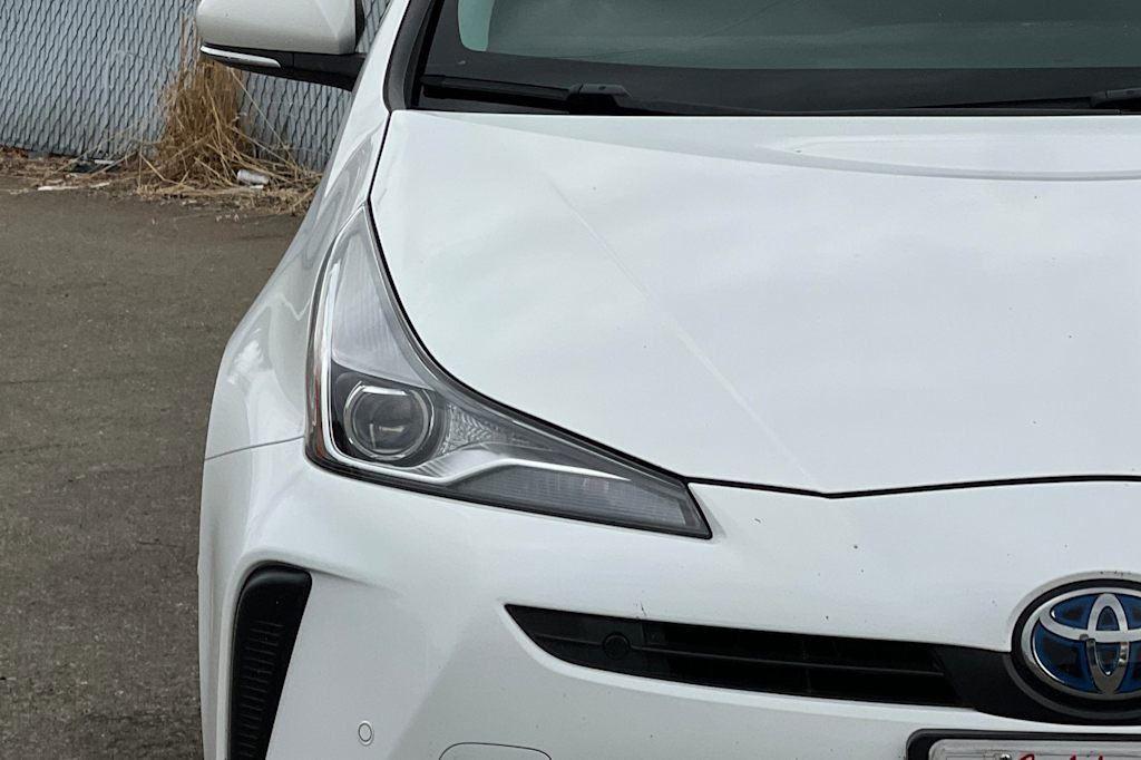 Thumbnail: 2022 Toyota Prius - 18