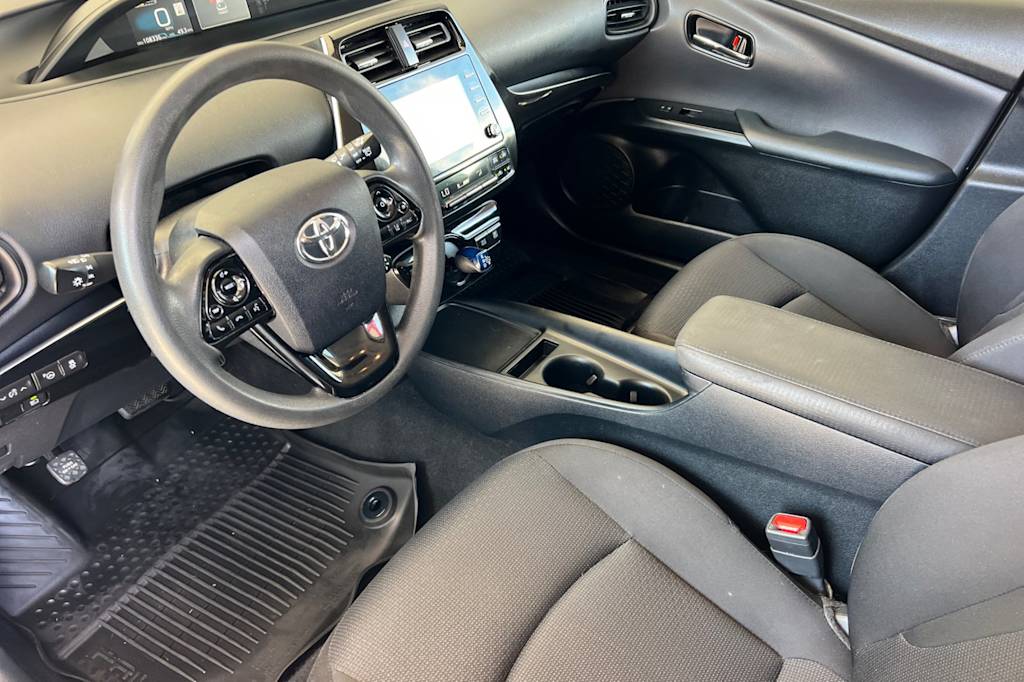 Thumbnail: 2022 Toyota Prius - 9