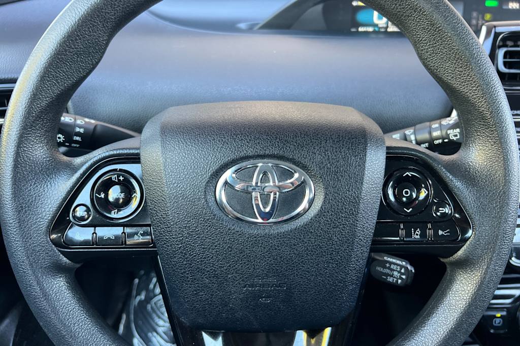 Thumbnail: 2022 Toyota Prius - 26