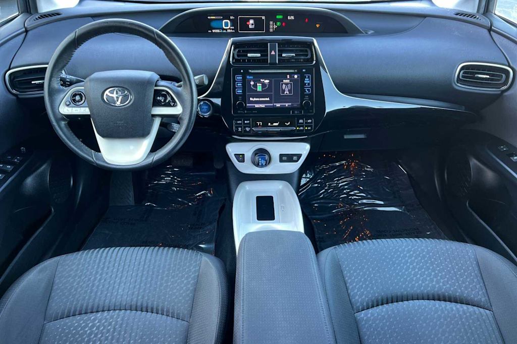 2016 Toyota Prius Three 2