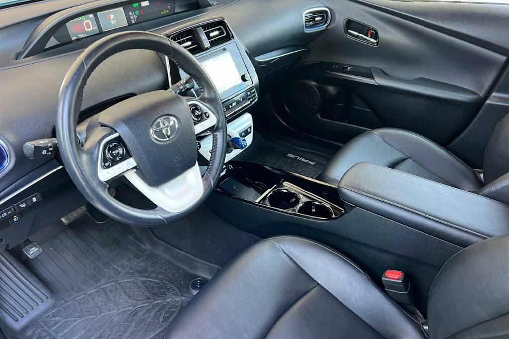 Thumbnail: 2018 Toyota Prius - 8