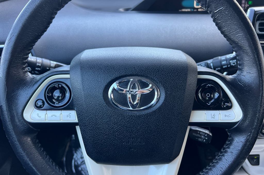 Thumbnail: 2017 Toyota Prius - 30