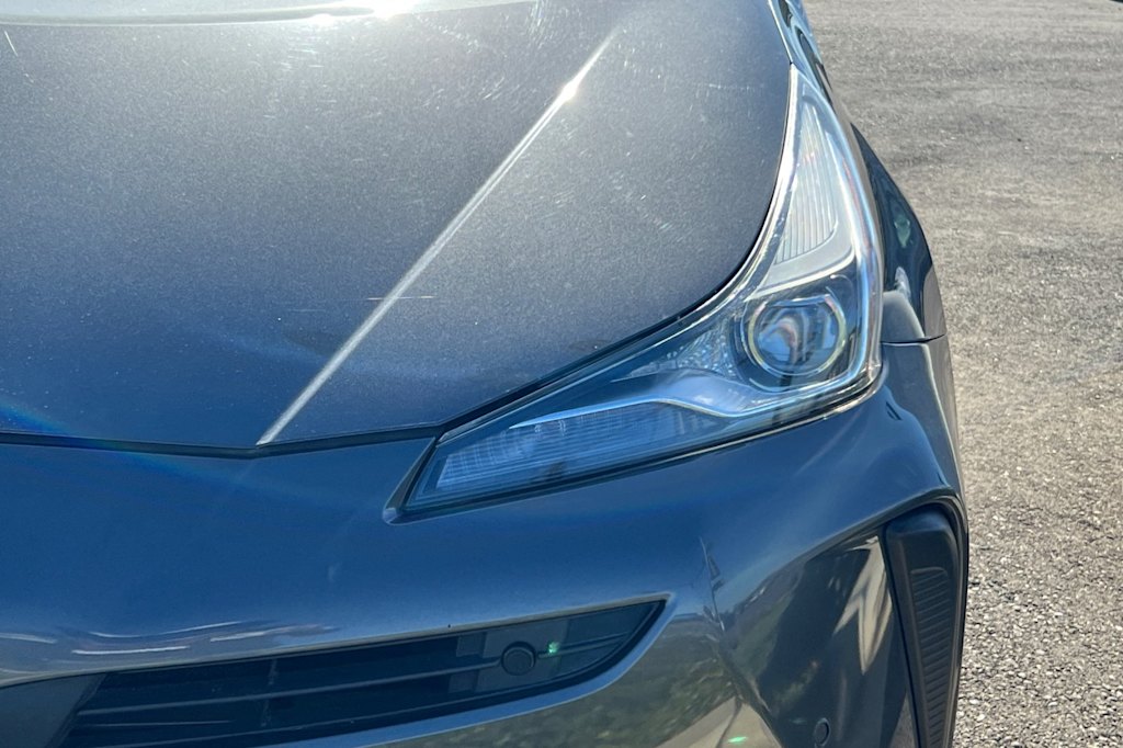 Thumbnail: 2020 Toyota Prius - 15