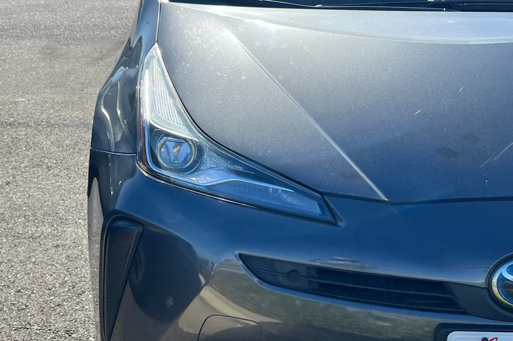 Thumbnail: 2020 Toyota Prius - 12