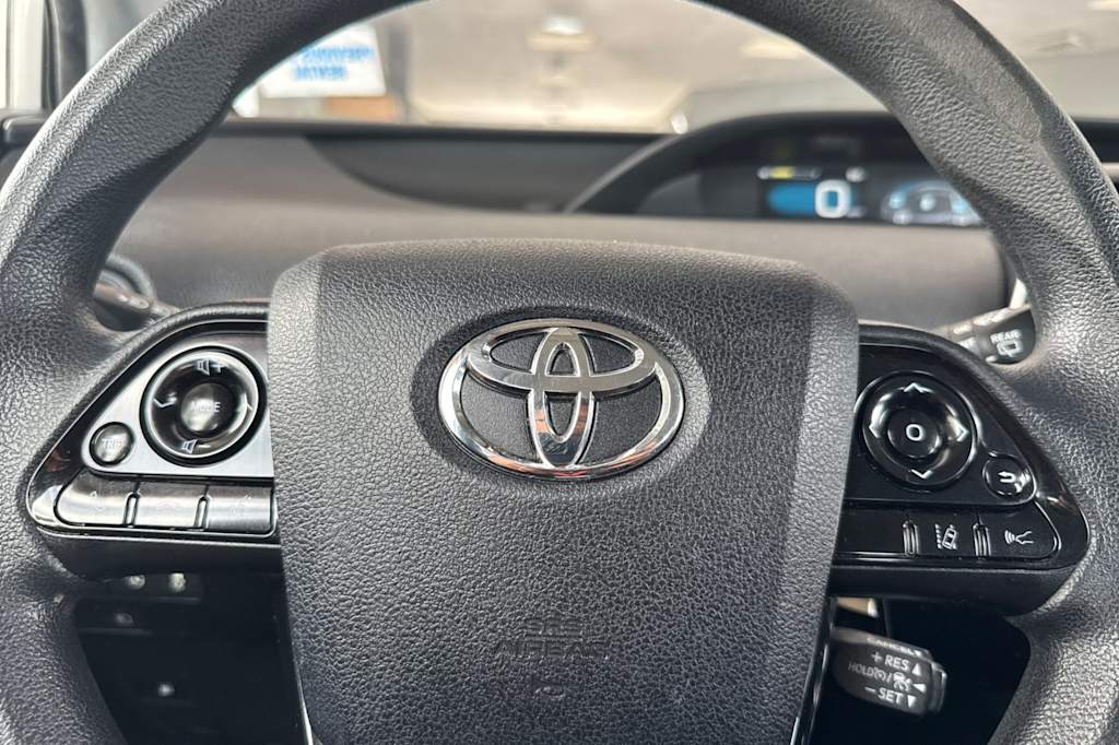Thumbnail: 2019 Toyota Prius - 27