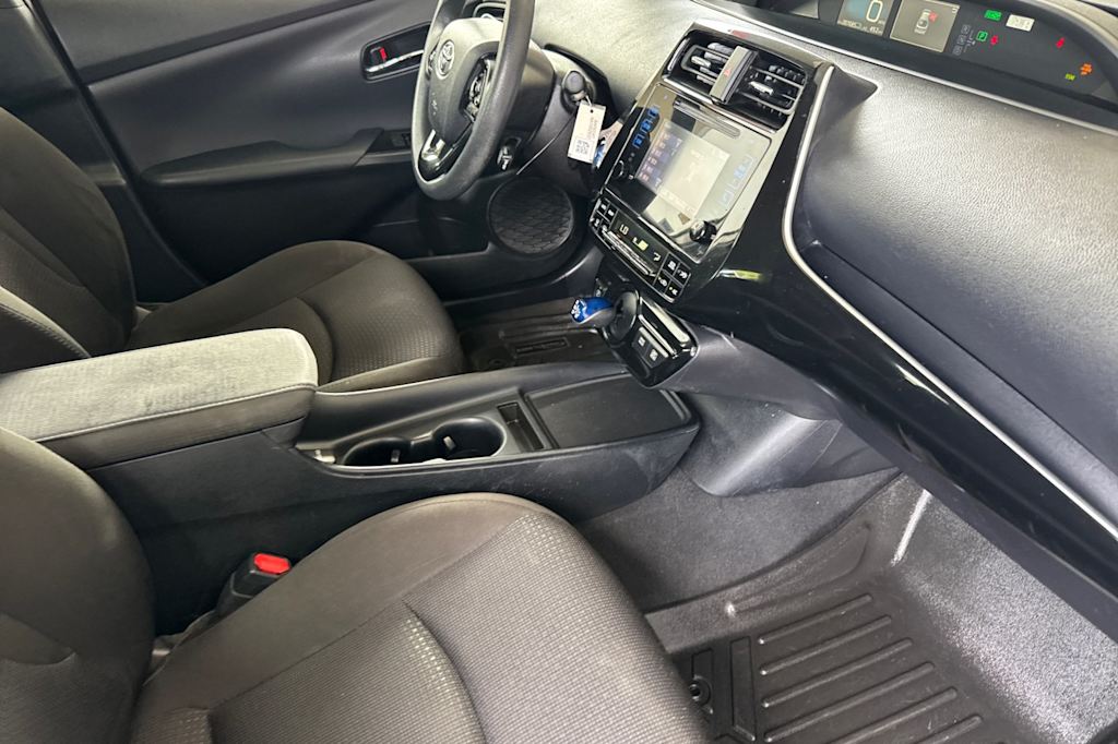 Thumbnail: 2019 Toyota Prius - 13