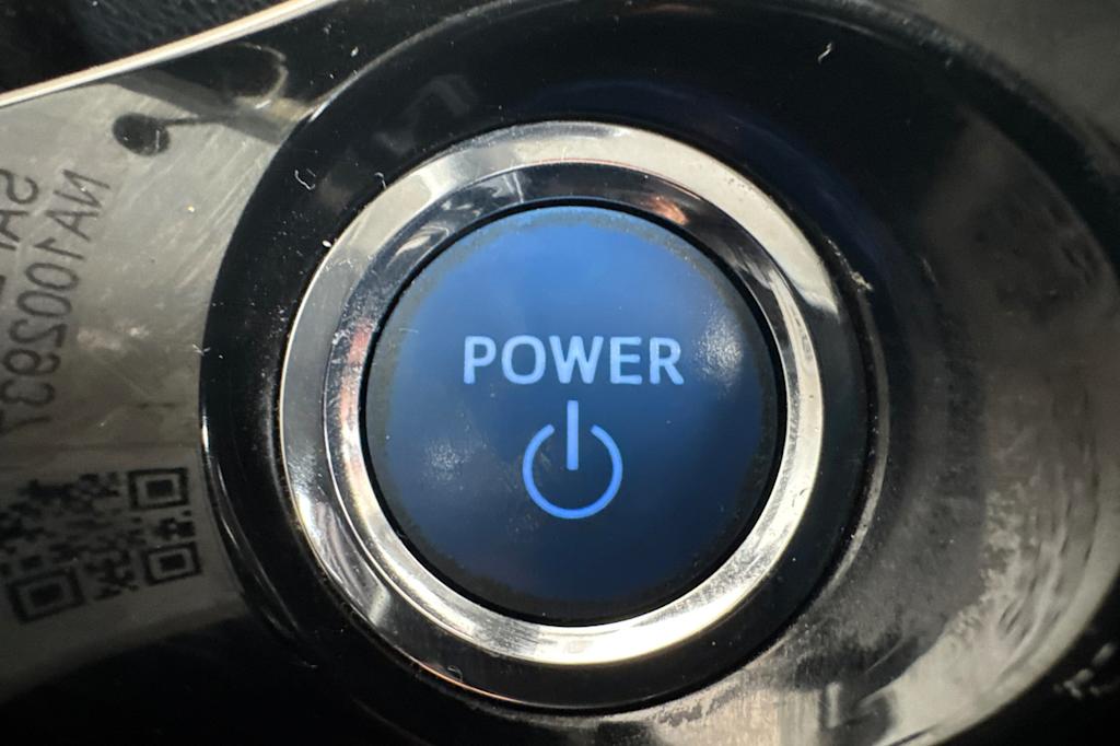 Thumbnail: 2019 Toyota Prius - 26