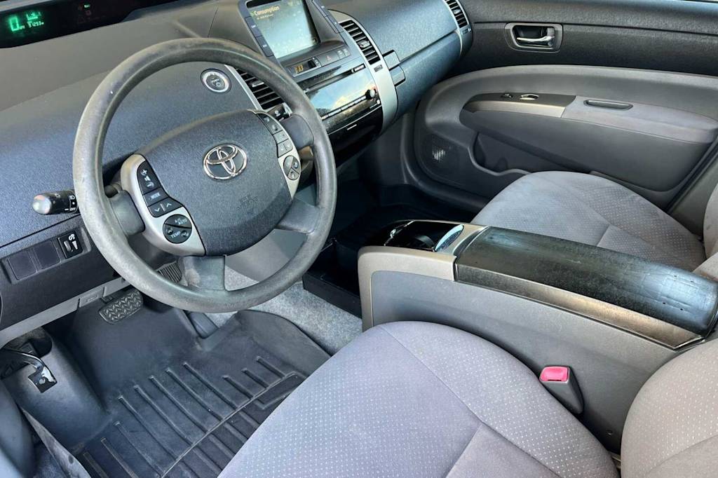 2007 Toyota Prius  8