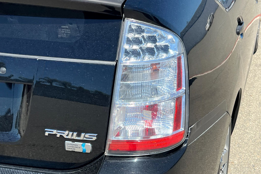 Thumbnail: 2008 Toyota Prius - 19