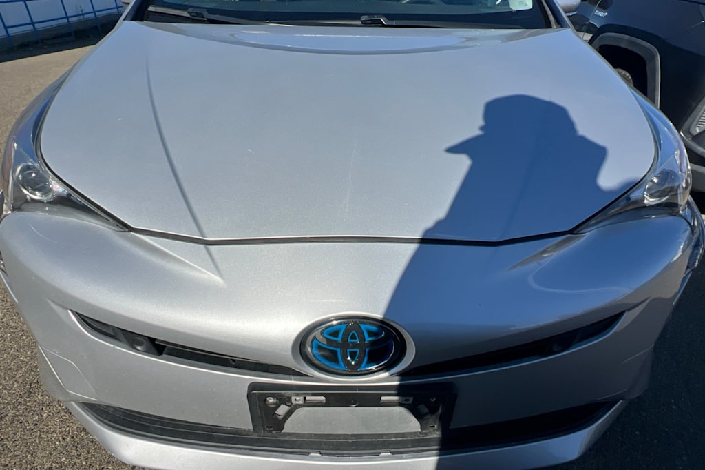 Thumbnail: 2017 Toyota Prius - 15