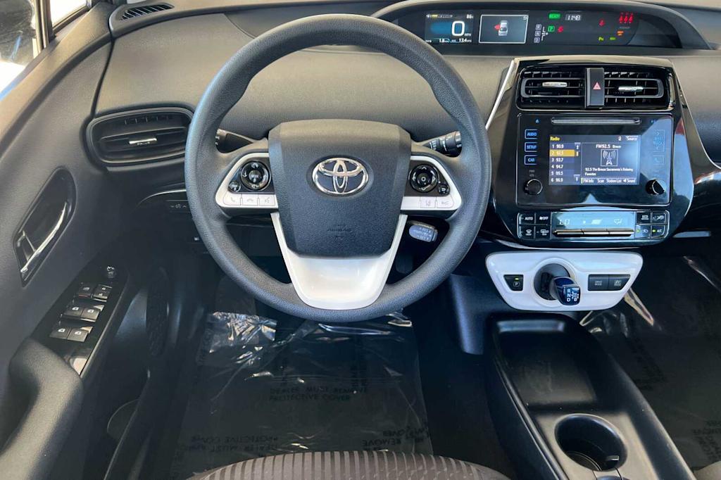 Thumbnail: 2018 Toyota Prius - 11