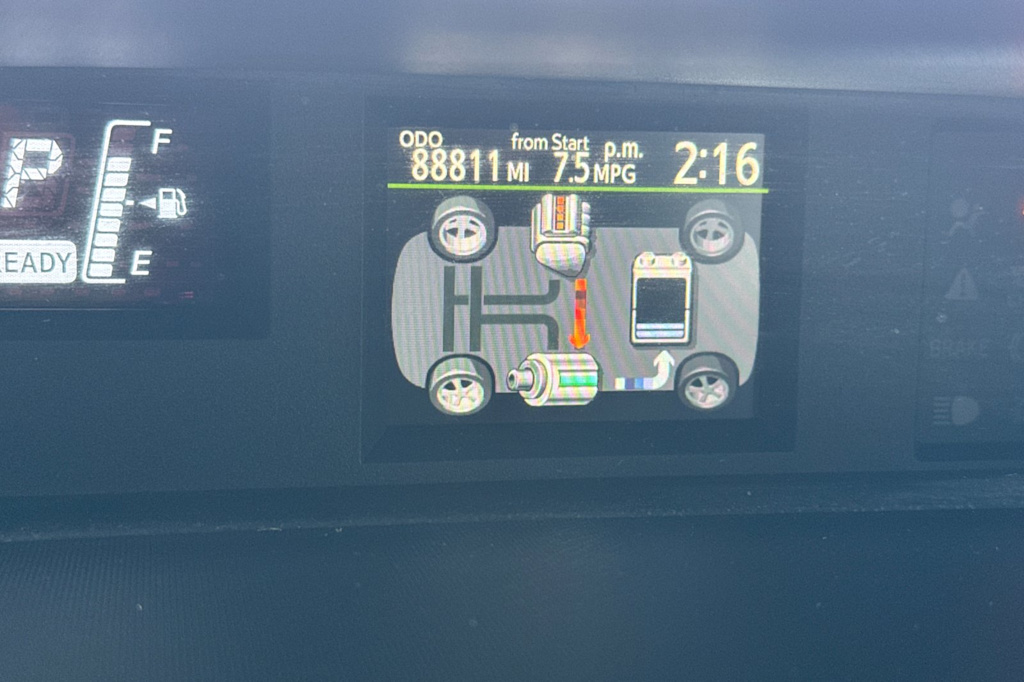 2016 Toyota Prius c Four 16