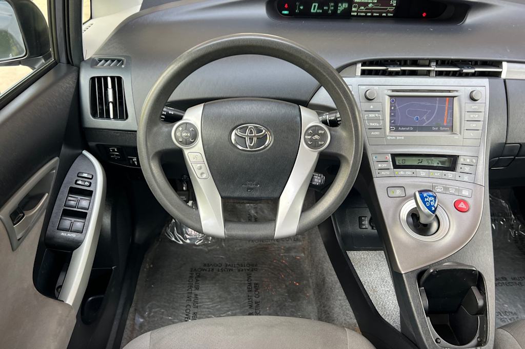 Thumbnail: 2013 Toyota Prius - 11