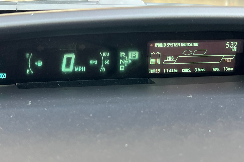 Thumbnail: 2013 Toyota Prius - 7