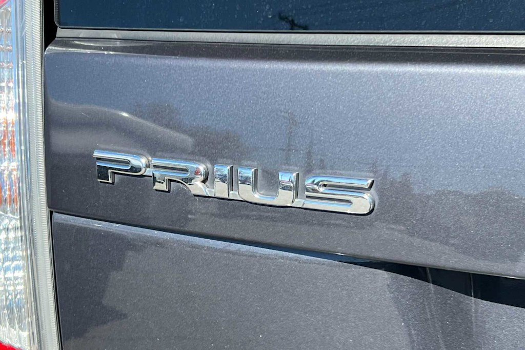 2013 Toyota Prius Four 5