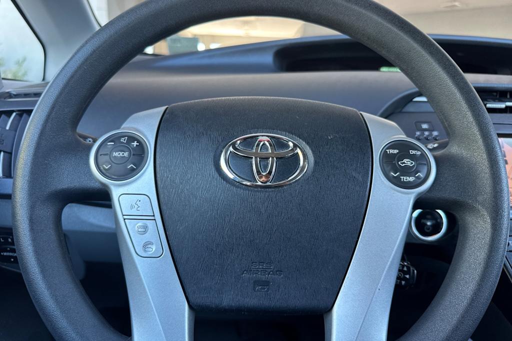 Thumbnail: 2011 Toyota Prius - 29