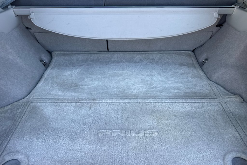 Thumbnail: 2011 Toyota Prius - 15