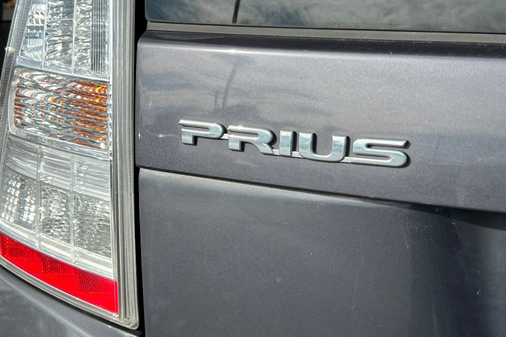 Thumbnail: 2011 Toyota Prius - 5