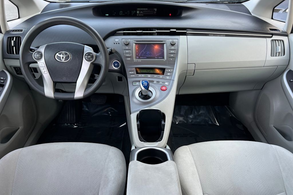 Thumbnail: 2013 Toyota Prius - 2