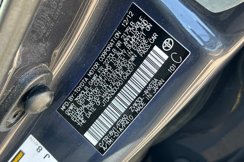 Thumbnail: 2013 Toyota Prius - 26