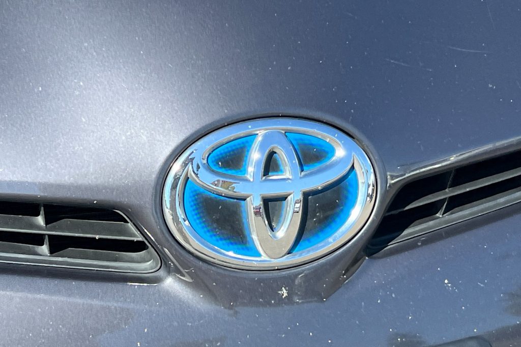 Thumbnail: 2013 Toyota Prius - 7