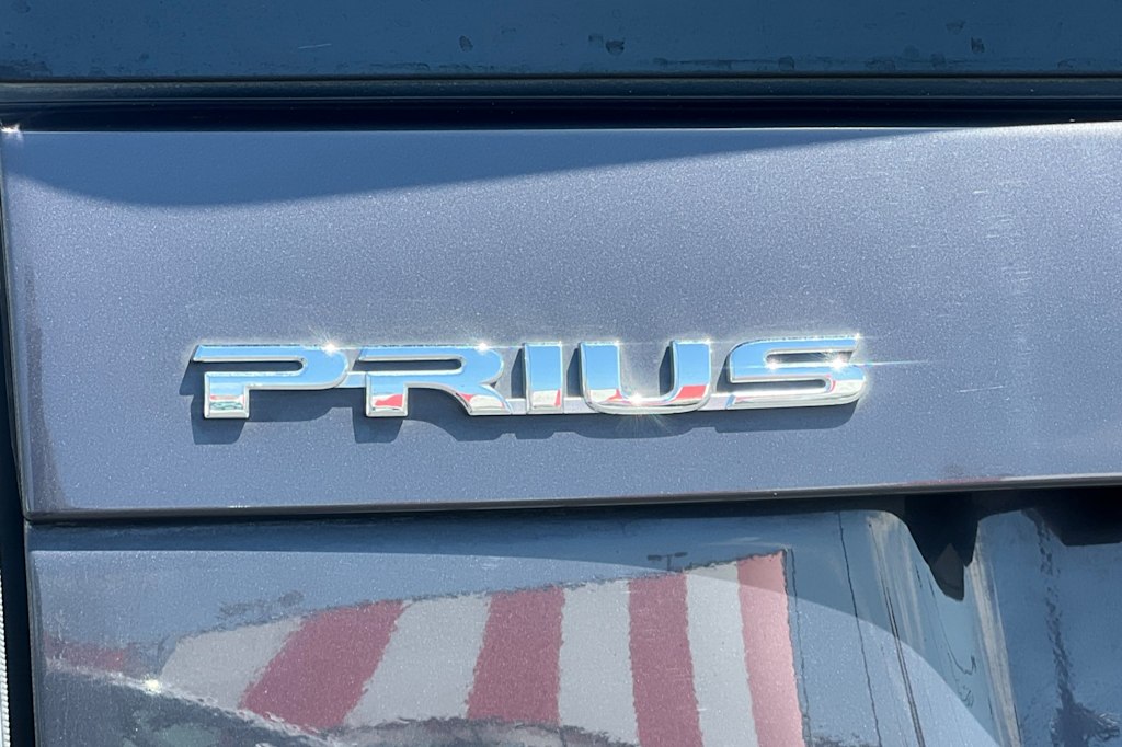 Thumbnail: 2013 Toyota Prius - 33