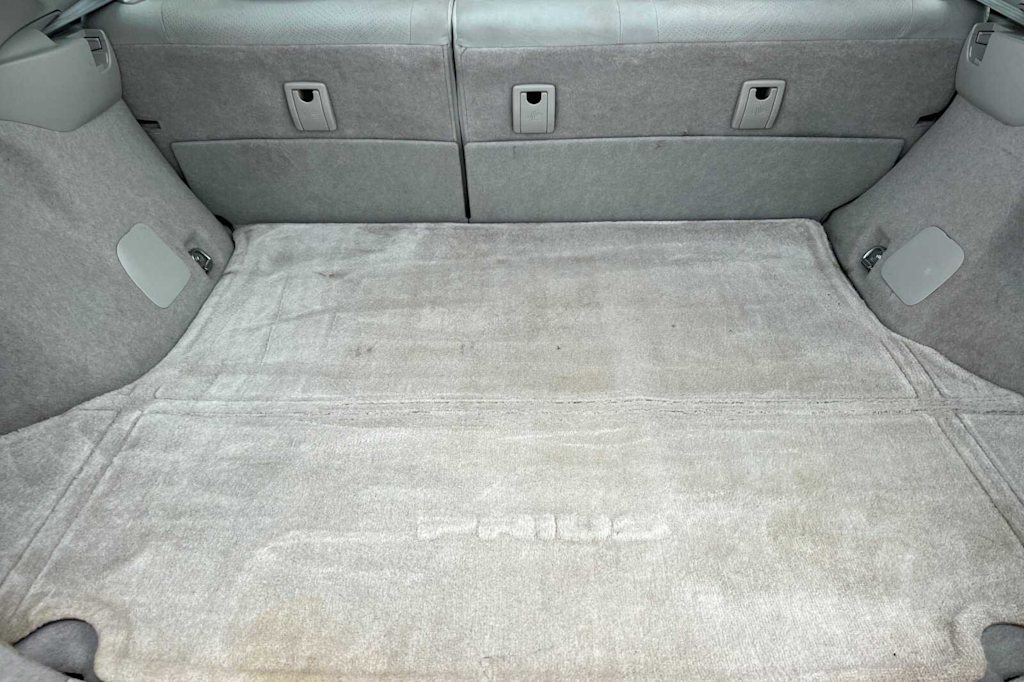 2014 Toyota Prius Two 15