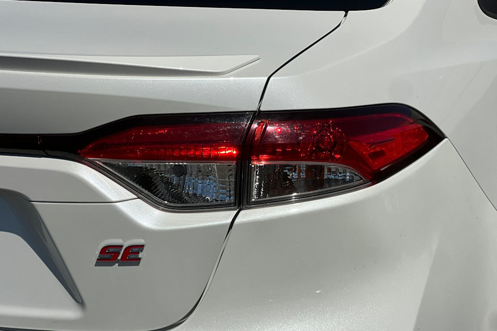 Thumbnail: 2021 Toyota Corolla - 30