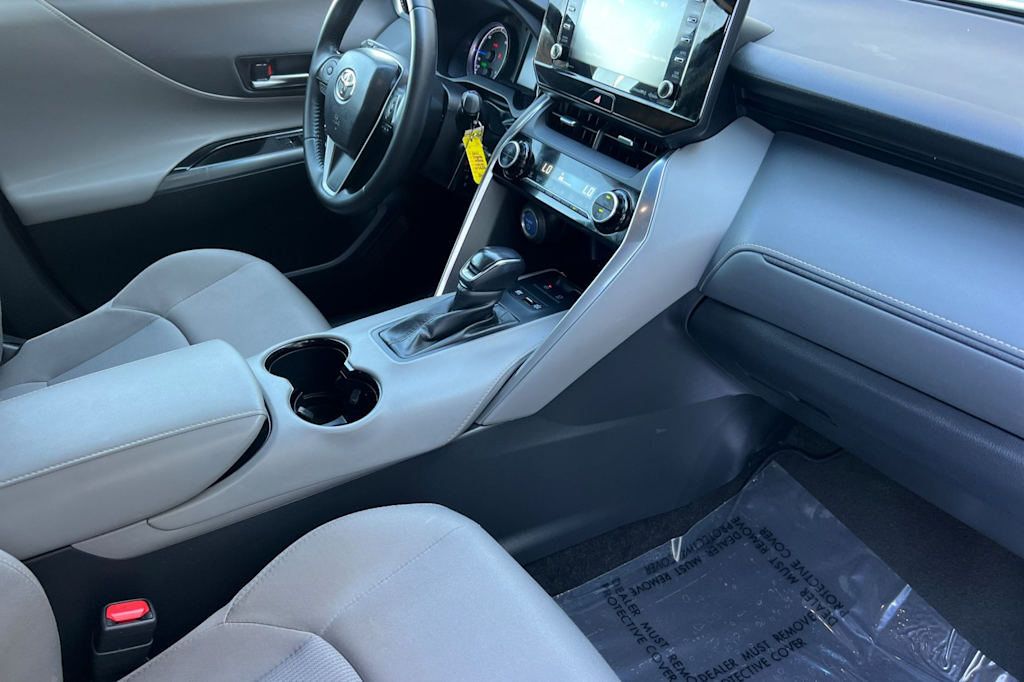 Thumbnail: 2021 Toyota Venza - 11