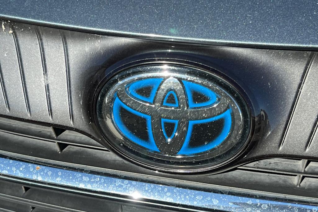 Thumbnail: 2021 Toyota Venza - 13