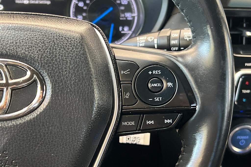 Thumbnail: 2022 Toyota Venza - 32