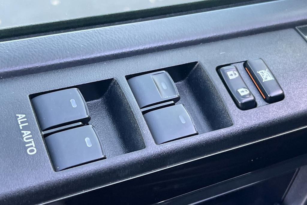 Thumbnail: 2020 Toyota 4Runner - 21