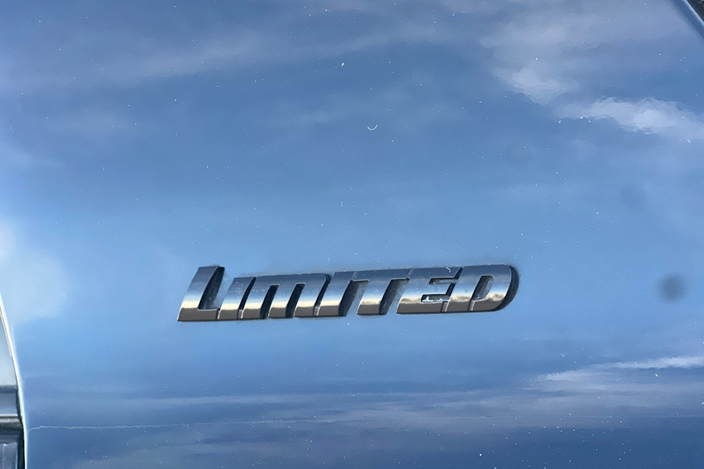 Thumbnail: 2020 Toyota 4Runner - 7