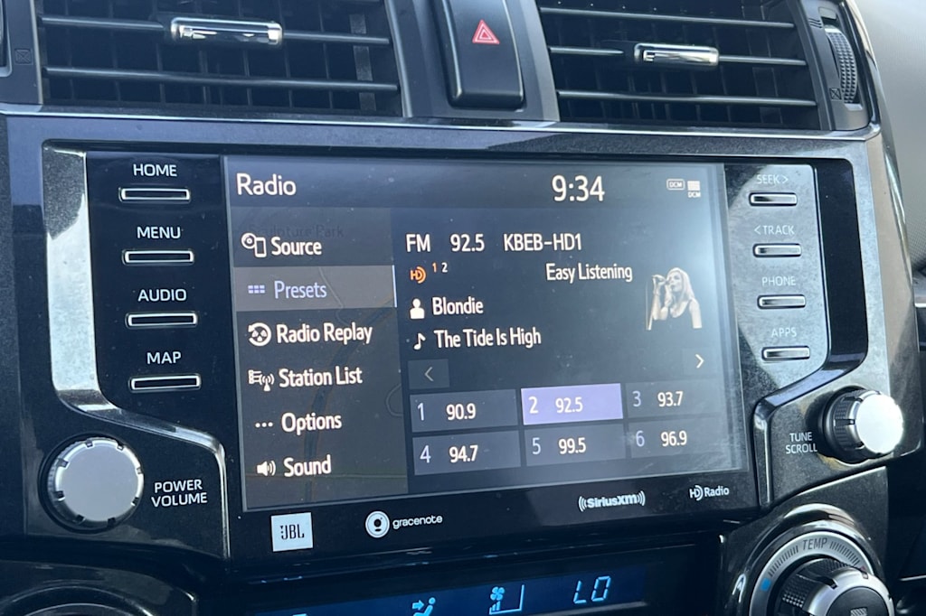 Thumbnail: 2020 Toyota 4Runner - 13