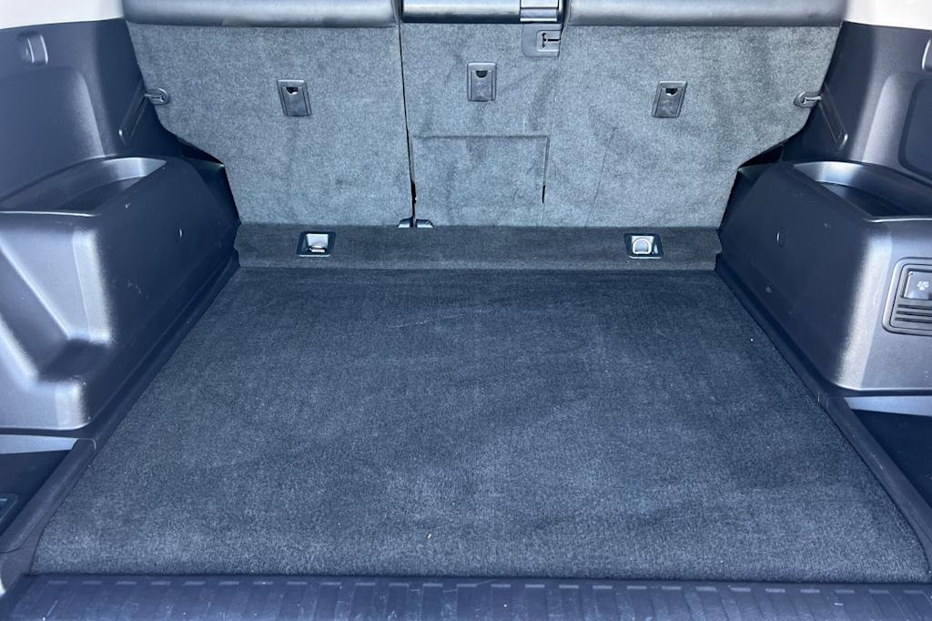 Thumbnail: 2020 Toyota 4Runner - 15