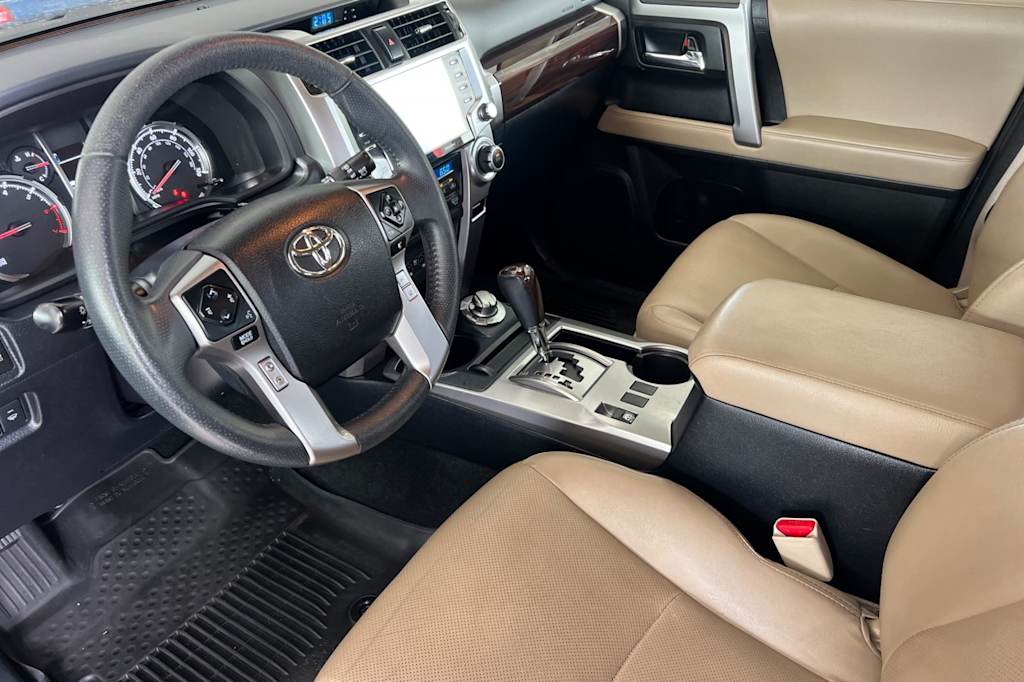 Thumbnail: 2022 Toyota 4Runner - 9